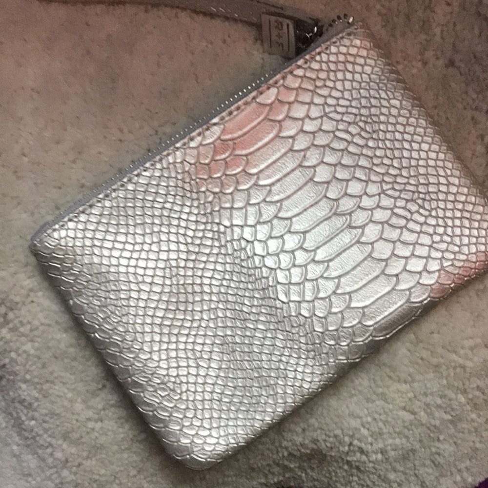 Rodman + Fields Silver Makeup Bag - image 2